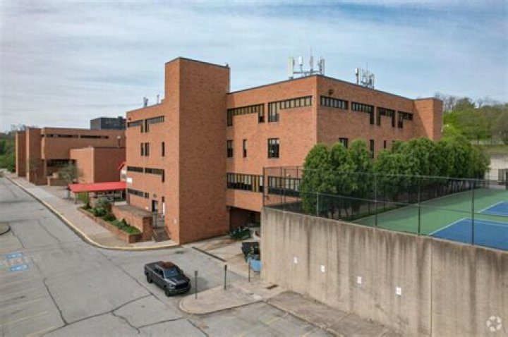 3 Shot Outside Brashear High School In Pittsburgh