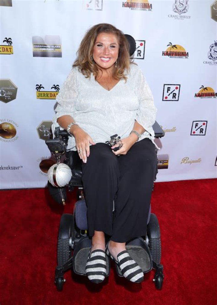 Abby Lee Miller Can Walk ‘150 Feet’ Two Years After Spinal Surgery – Hollywood Life