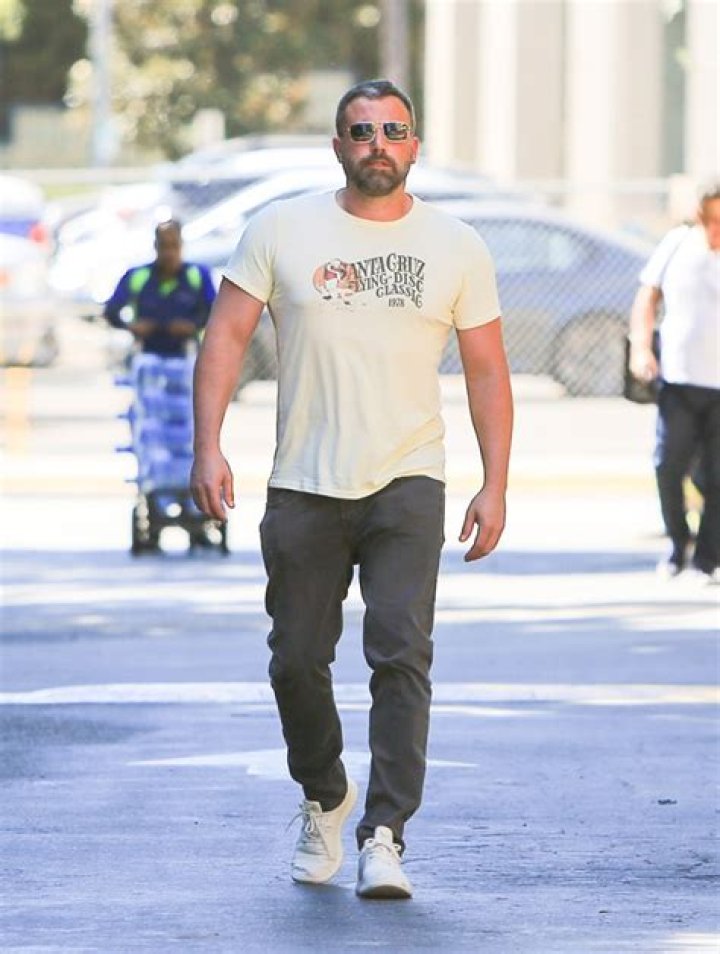 Ben Affleck Entering Rehab — Photos