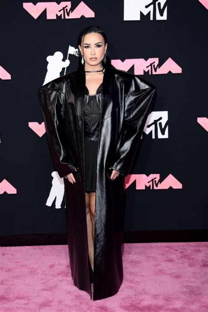 Best Dressed Fashion Highlights At MTV Video Music Awards’ 2018 — Photos