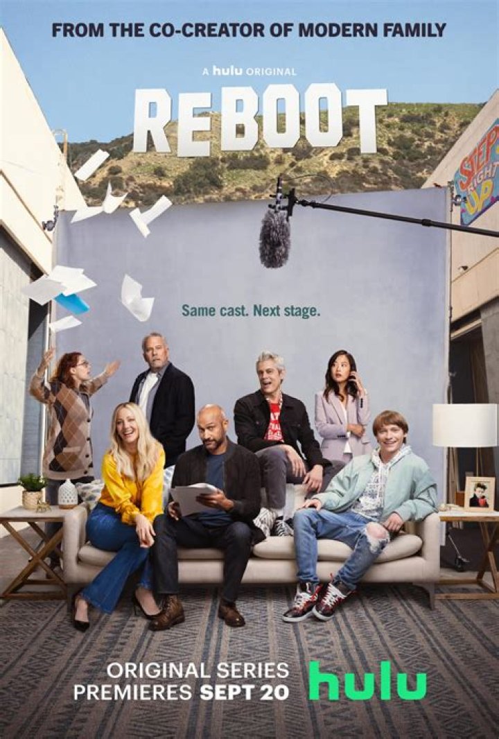 ‘BH90210’: All The Ways The Cast Paid Tribute To Luke Perry In The Series Premiere Of Reboot