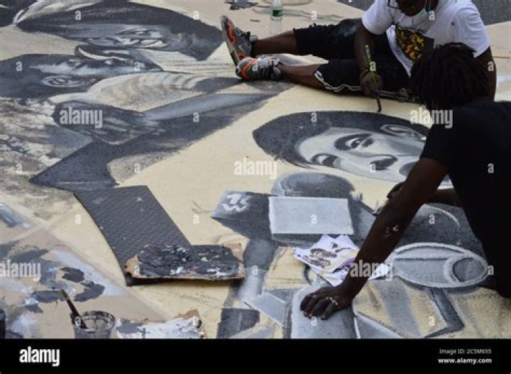 Black Lives Matter Murals Pop Up All Over NYC After Trump Calls Tributes ‘Symbols of HATE’