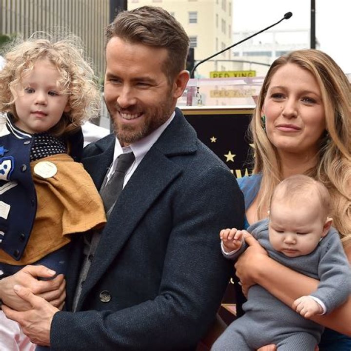 Blake Lively Pregnant With Baby Number Four With Ryan Reynolds: Photo – Hollywood Life