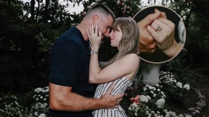 Courtney Stodden Rocks Tiny Purple Bikini & Kisses Their Fiancé After Announcing Their Engagement