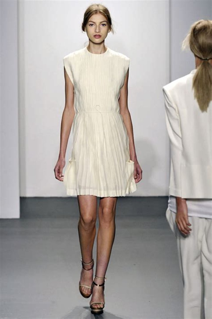 From The Runway To Real Life: Wear A White Dress This Weekend!