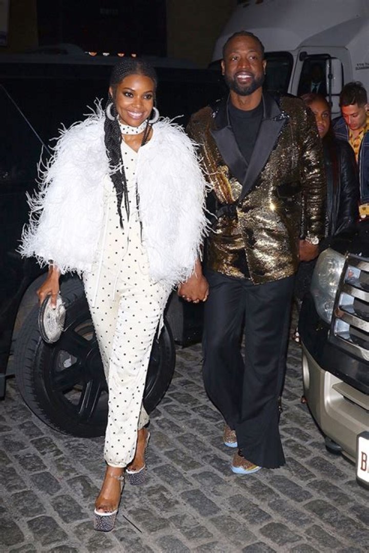 Gabrielle Union & Dwyane Wade Hold Hands At Retirement Party – Hollywood Life
