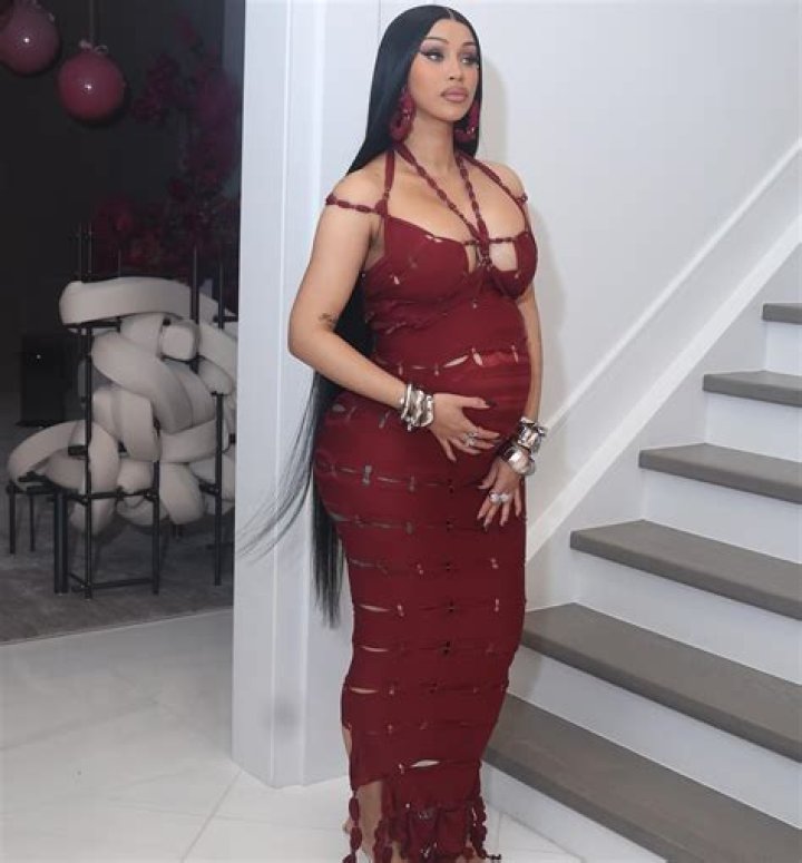 I’m Not Pregnant — I’m Just Happy – Hollywood Life