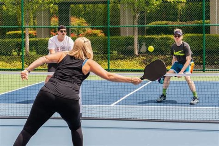 Jamie Foxx Plays Pickleball With Casey Patterson After Health Scare – Hollywood Life