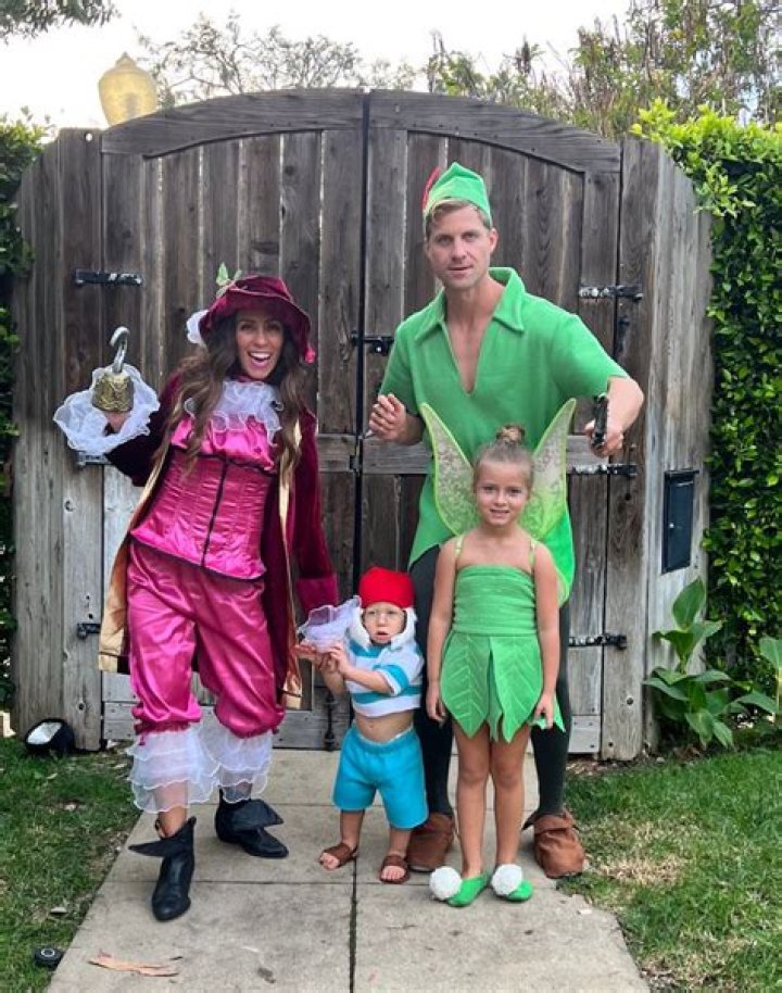 Jennifer Garner’s Kids’ ‘Peter Pan’ Costumes & More Of The Best Celeb Kid Halloween Outfits