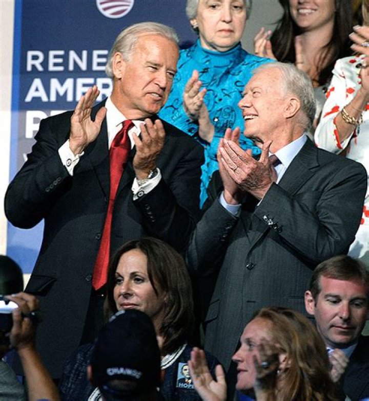 Joe Biden Reveals Jimmy Carter Asked Him To Give His Eulogy – Hollywood Life
