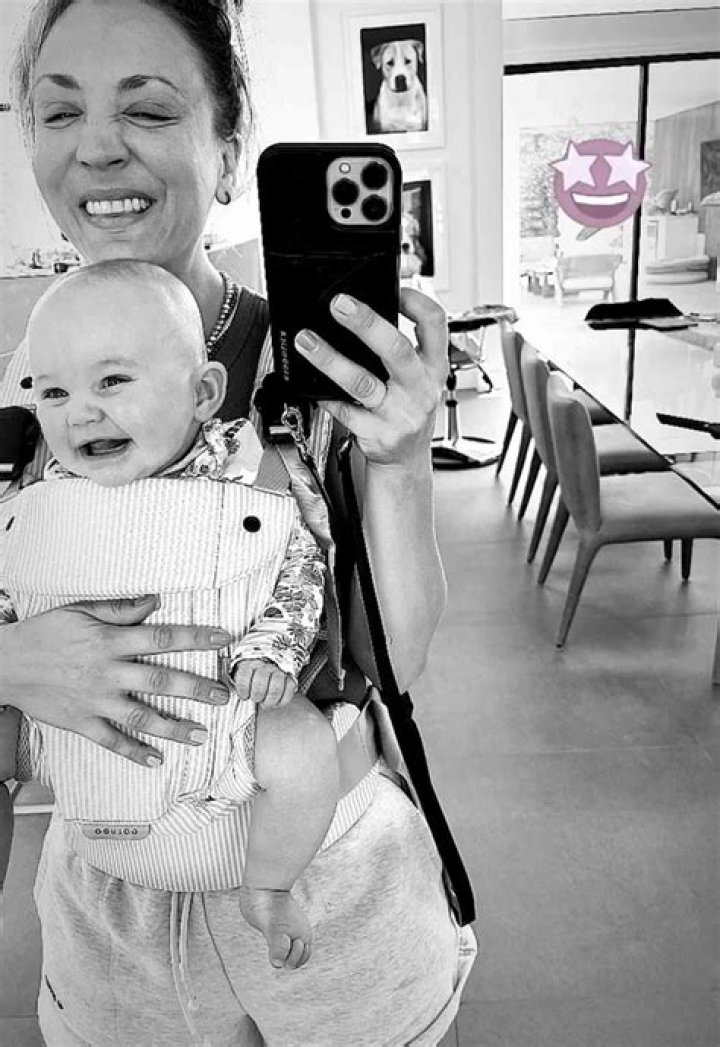 Kaley Cuoco Posts Adorable Selfie With Daughter Matilda for Mother’s Day