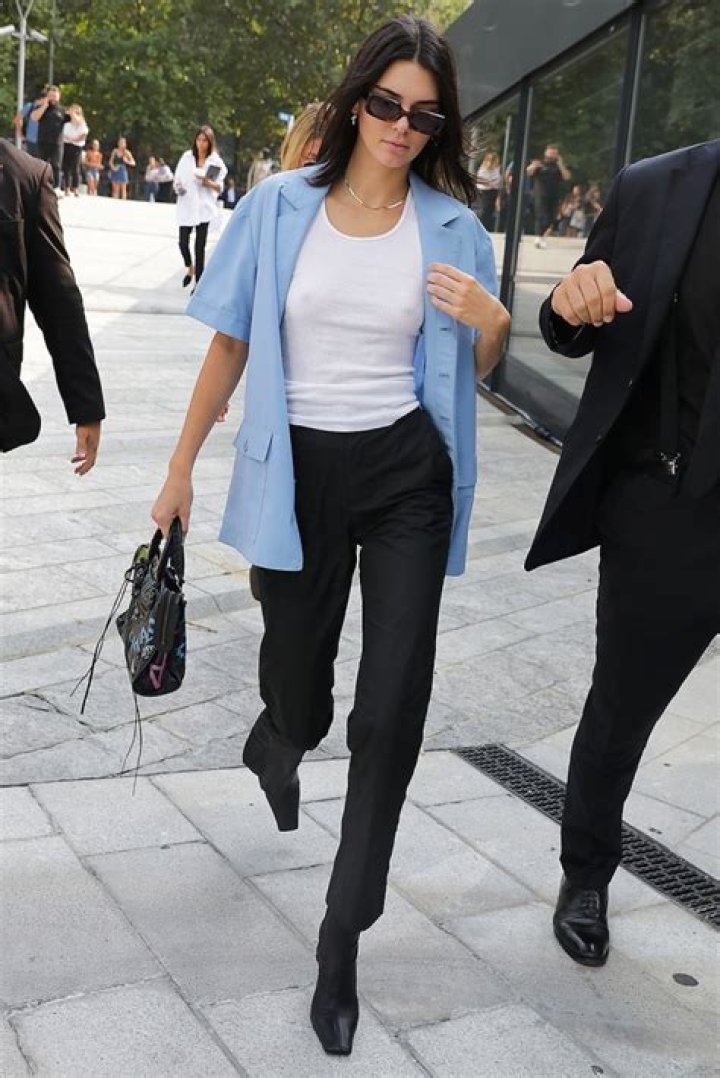 Kendall Jenner Slaying During Milan Fashion Week — Photos