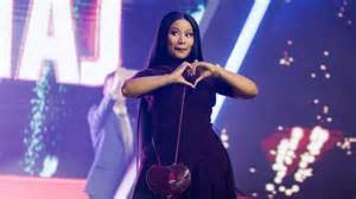 Kim K, Nicki Minaj & More Brag About Bodies – Hollywood Life