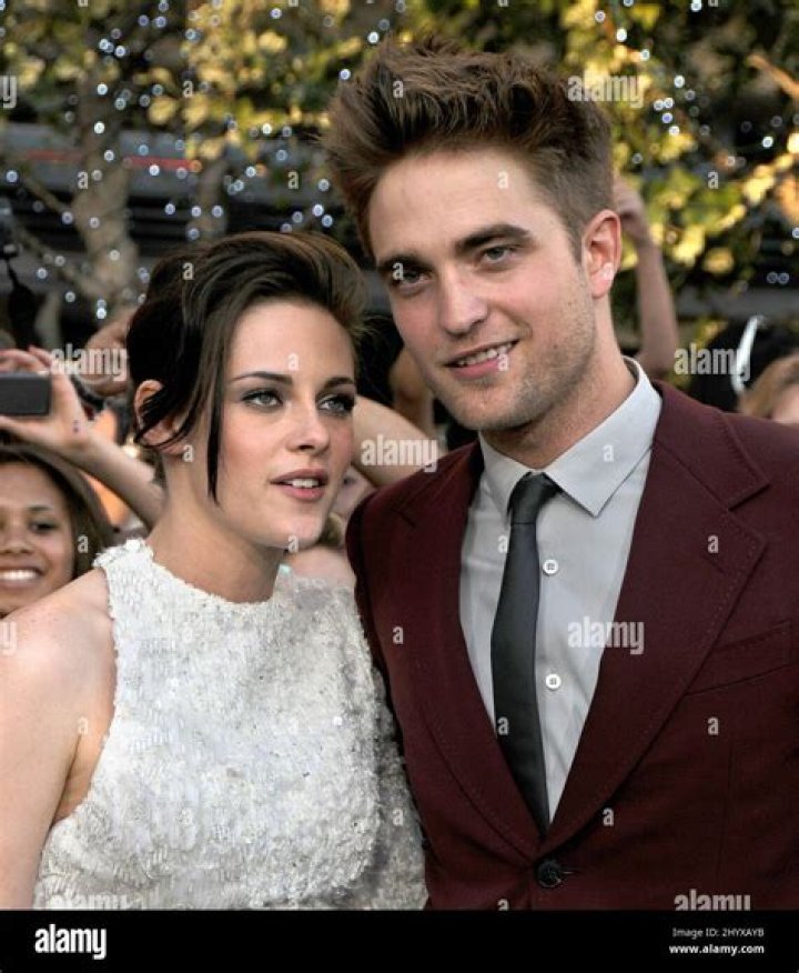 Kristen Stewart & Robert Pattinson: Real Reason They Had Christmas Apart
