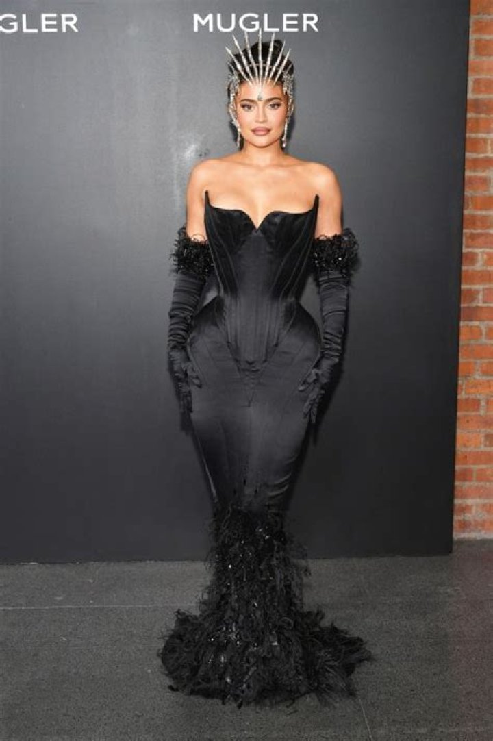 Kylie Jenner, Lourdes Leon & More Stars Dazzle At Mugler Exhibition In NYC: Photos