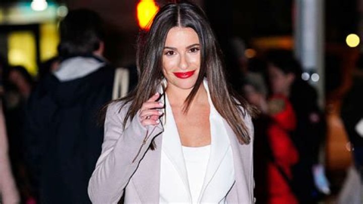 Lea Michele Reveals Hair Is Falling Out Postpartum: Photos – Hollywood Life