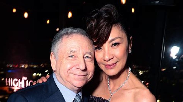 Lucy’s Stepmom Struggles – Hollywood Life