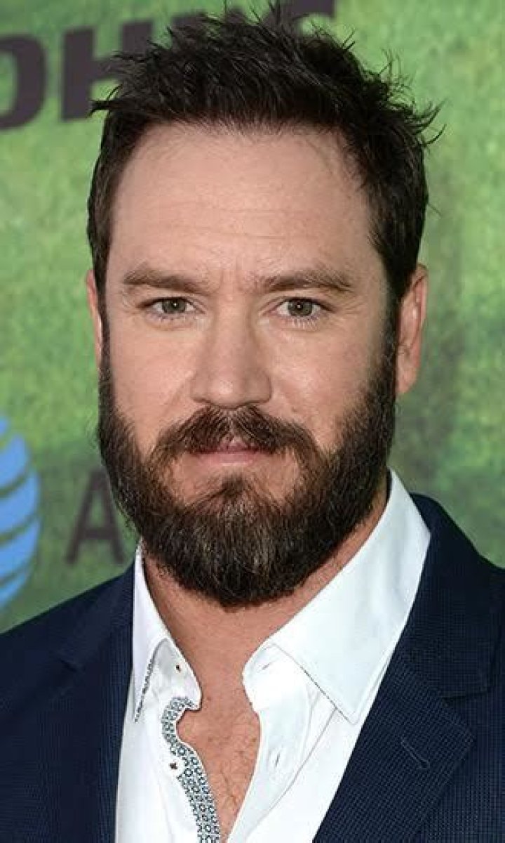 Mark-Paul Gosselaar Celebrity Bio – Hollywood Life
