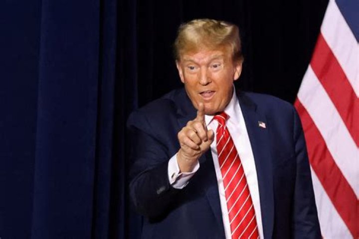 Mary Trump Rips Uncle Donald: 140,000 Americans Are Dead From COVID-19 & He’s ‘Hawking Beans’