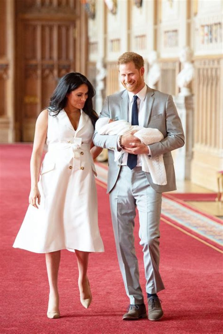 Meghan Markle & Prince Harry: Royal Historian Says Archie Not Having A Title Is ‘Not A Racial Issue’ – Here’s Why
