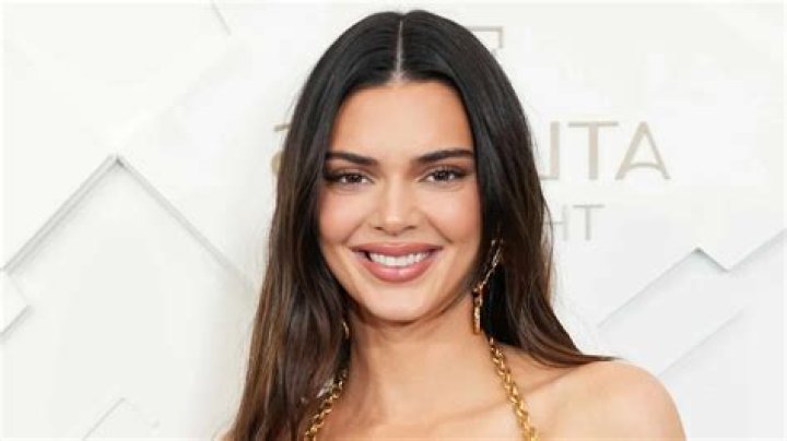 Nadine Leopold, Kendall Jenner & More – Hollywood Life