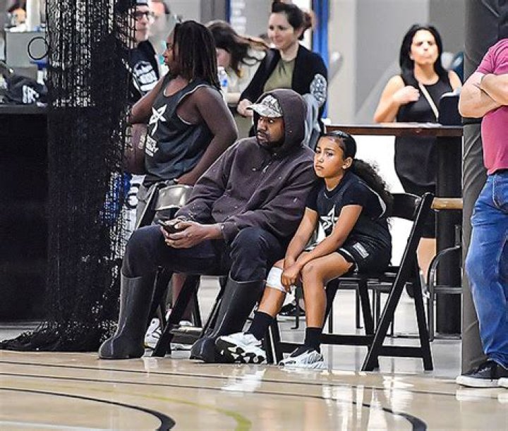 North West Channels Dad Kanye By Singing Rap Song In New TikTok – Hollywood Life