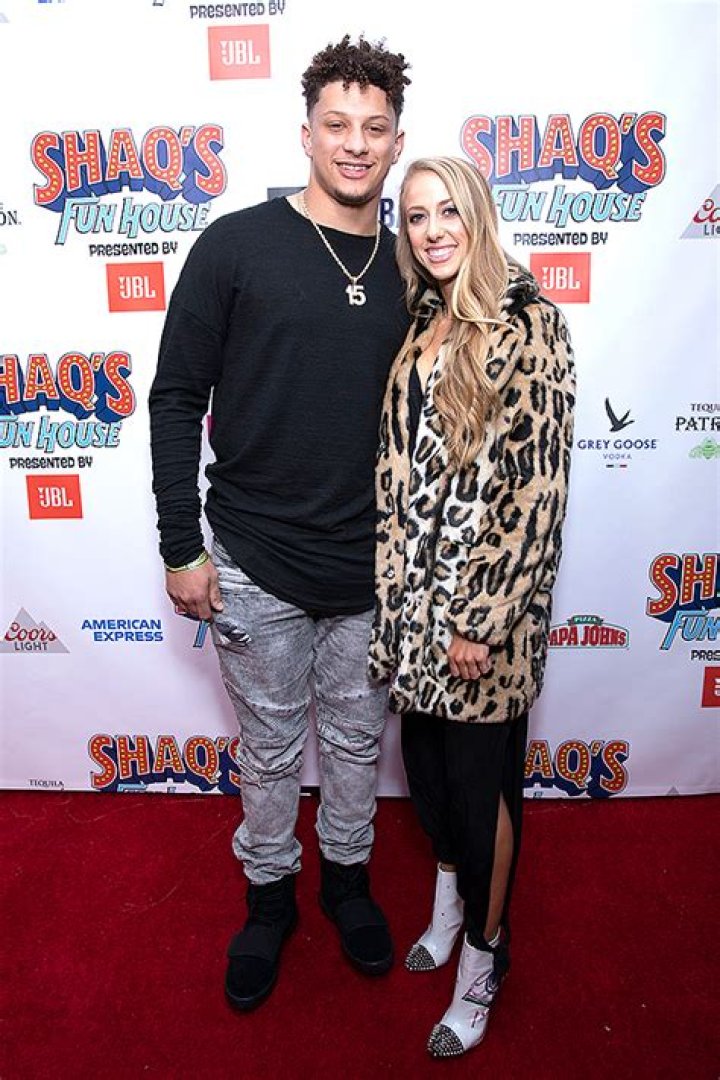 Patrick Mahomes Shares A Brittany Matthews Pregnancy Update – Hollywood Life
