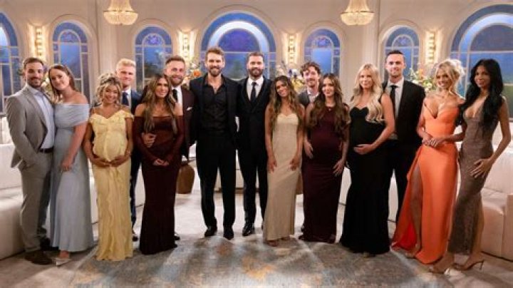 Photos Of Nick Viall’s Ladies – Hollywood Life
