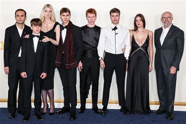 Photos of the Cast – Hollywood Life