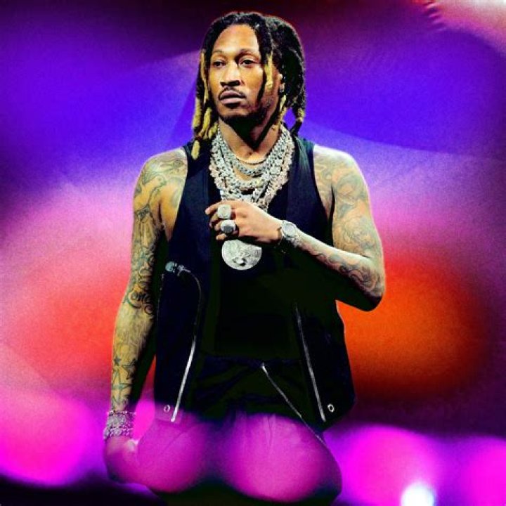 Pictures Of The Rapper & Producer – Hollywood Life