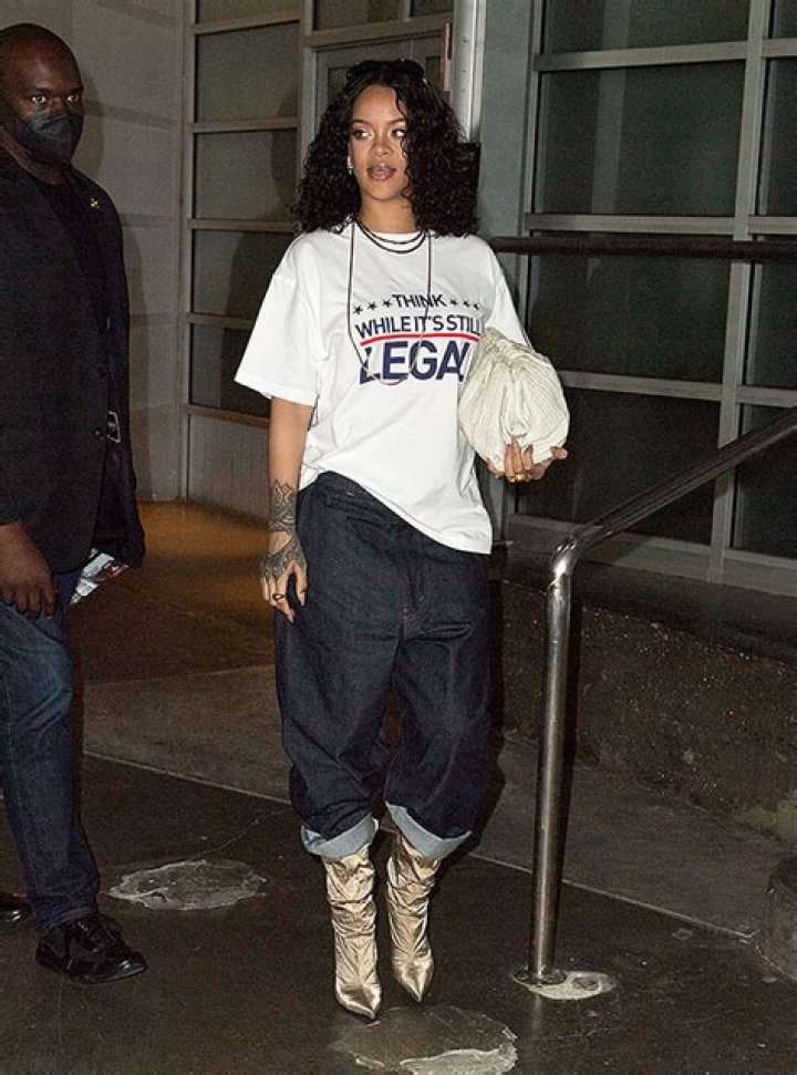 Rihanna Wears Political T-Shirt Leaving NYC Music Studio – Hollywood Life