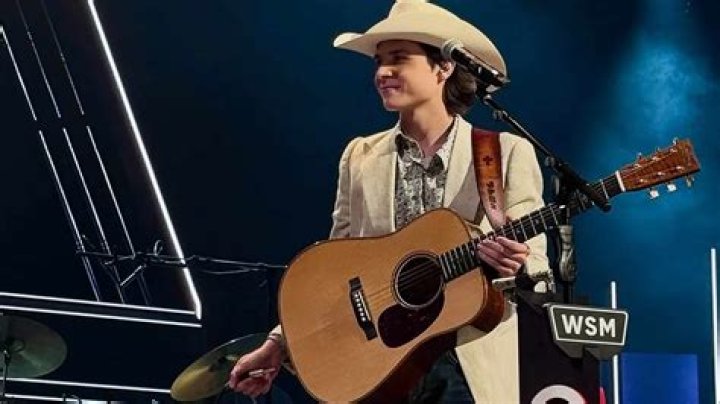 Rising Country Star Roman Alexander Finds ‘Closure’ With An Ex Over With New Song ‘Over Me’