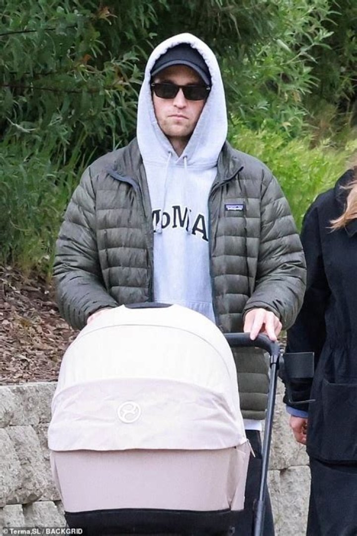 Robert Pattinson Does Not Want To Be Known For Dating Kristen Stewart
