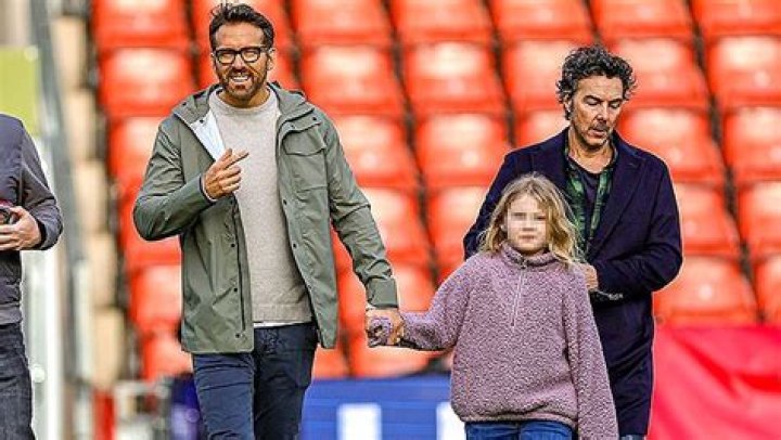 Ryan Reynolds Takes Daughter James, 8, To Wrexham’s FA Cup Match – Hollywood Life