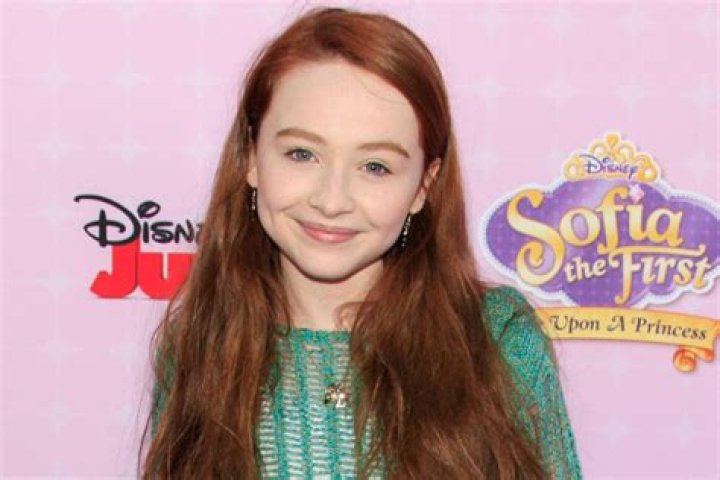 Sabrina Carpenter As Maya — Boy Meets World Spin-Off – Hollywood Life