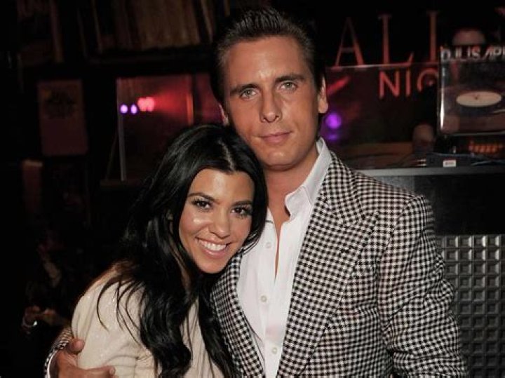 See Cutest Pics With Kourtney & Scott – Hollywood Life