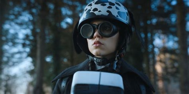 See Hilarious Blunders Before Series Finale – Hollywood Life