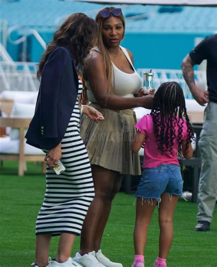 Serena Williams’ Daughter Olympia, 3, Looks Too Cute Wearing Sunflower Dress In Rome — Pic