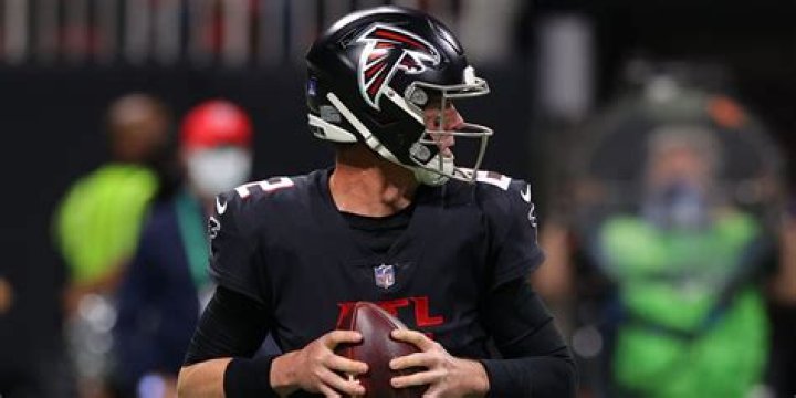 Super Bowl 51: Famous Atlanta Falcons Fans — Pics