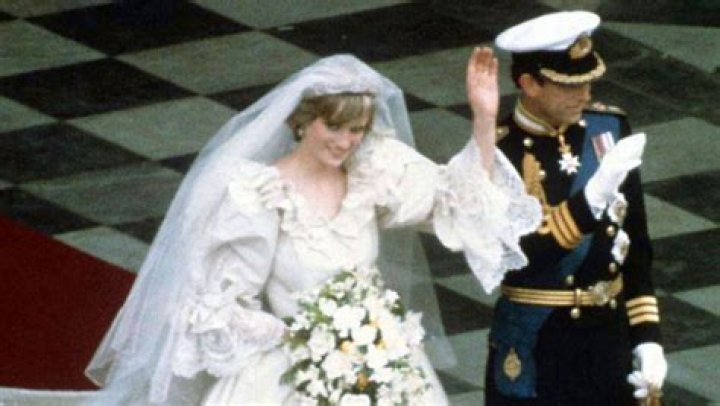 ‘The Crown’ Recreates Princess Diana’s Gorgeous Wedding Dress: See It Vs. The Real-Life Gown — Pics