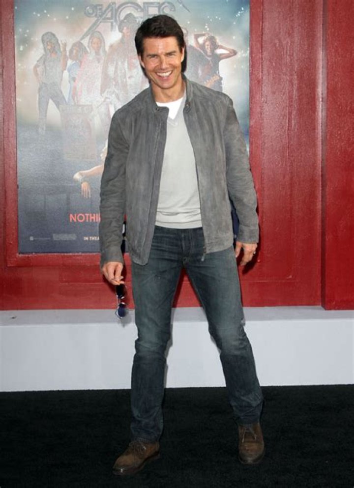 Tom Cruise, Ashley Tisdale & More – Hollywood Life