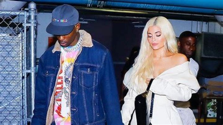 Travis Scott: Why Fans Are Convinced His Sexy ‘Solitaires’ Lyrics Are About Kylie Jenner