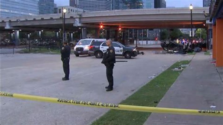 Vester Flanagan Shot Himself: In Critical Condition After Police Confrontation