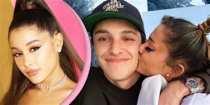 Why Ariana Grande ‘Feels Very Lucky’ To Be Celebrating Christmas With New Boyfriend Dalton Gomez