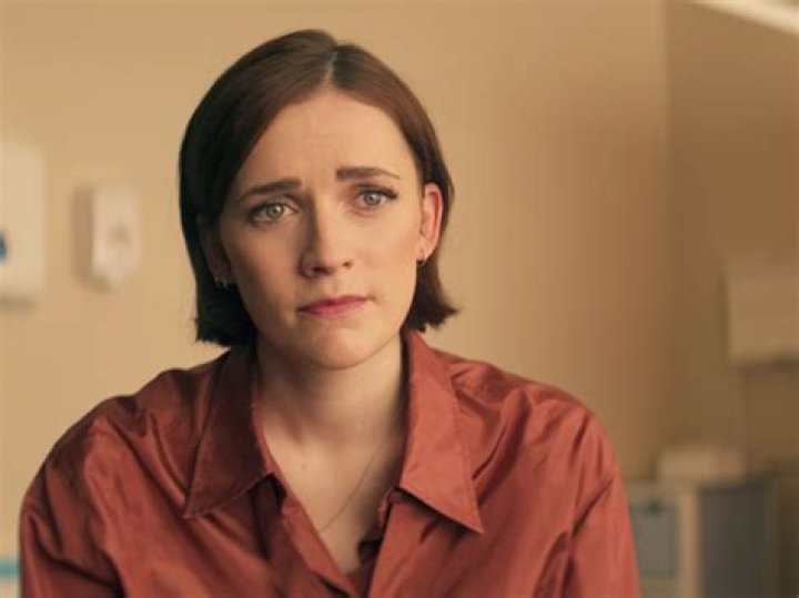 ‘You’ Boss On Joe & Kate’s Future In Possible Season 5 (Exclusive) – Hollywood Life